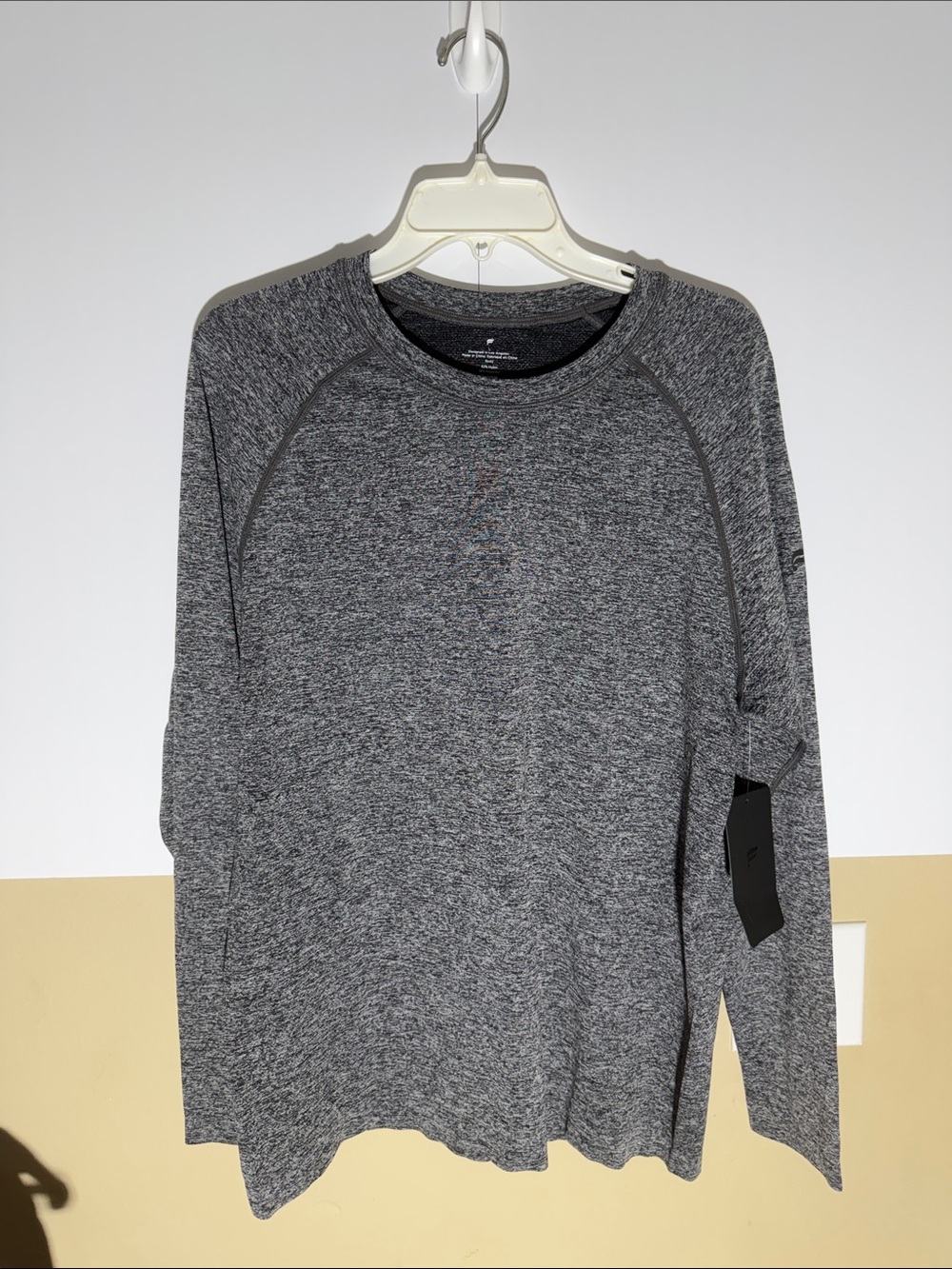 Fabletics Men's Heather Charcoal Performance Crew